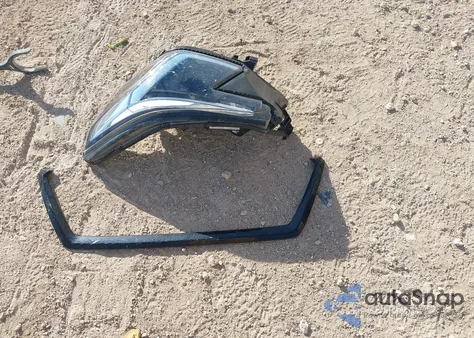 2019 Chevrolet Malibu Lt из США, поврежденный, VIN 1G1ZD5ST4KF155823